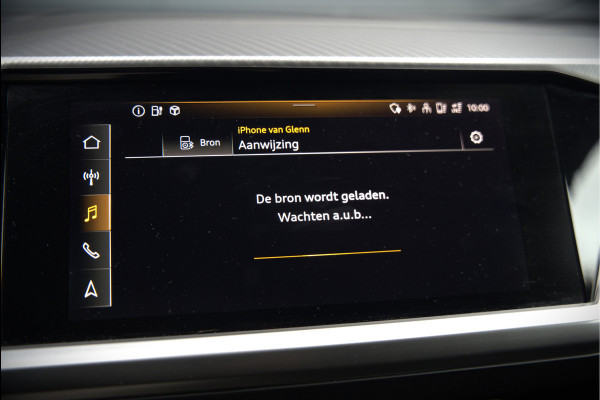 Audi Q4 e-tron 35 Launch edition Advanced 55 kWh | Stoelverwarming | Cruise Control | Navigatie | Apple Carplay | Keyless | Parkeersensoren | RS Seats | Matrix LED | BTW | NAP