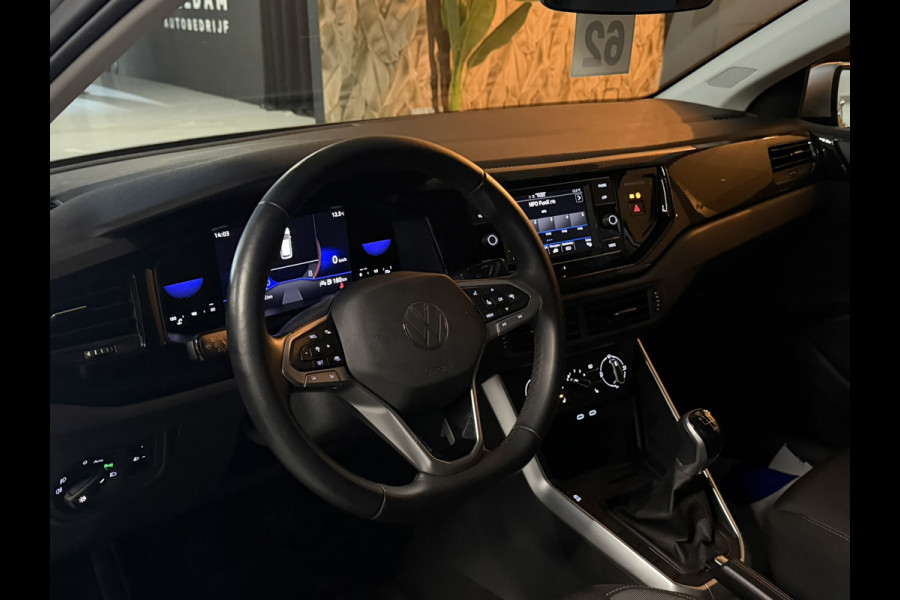 Volkswagen Polo 1.0 TSI Life Business Garantie Carplay StoelVW Airco Adaptieve Cruise Navi Led Dab Front Ass Rijklaar