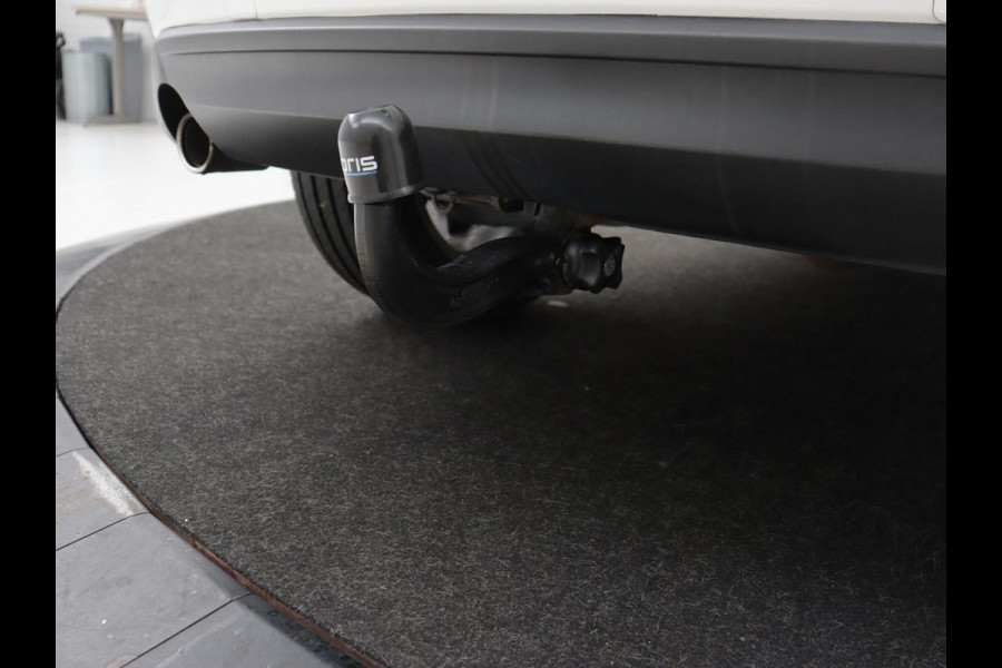 Mazda CX-5 2.0 SkyActiv-G 165 Business Luxury | Stoelverwarming | Leder | 360 Camera | Keyless | Carplay | Full LED | Achterbankverwarming | Navigatie | Memory | Dodehoek detectie | Climate control