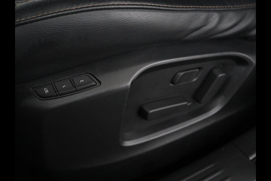 Mazda CX-5 2.0 SkyActiv-G 165 Business Luxury | Stoelverwarming | Leder | 360 Camera | Keyless | Carplay | Full LED | Achterbankverwarming | Navigatie | Memory | Dodehoek detectie | Climate control