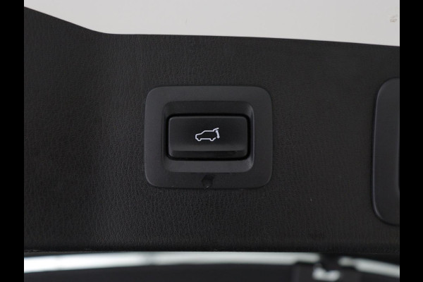 Mazda CX-5 2.0 SkyActiv-G 165 Business Luxury | Stoelverwarming | Leder | 360 Camera | Keyless | Carplay | Full LED | Achterbankverwarming | Navigatie | Memory | Dodehoek detectie | Climate control