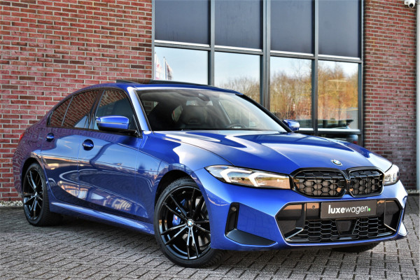 BMW 3-serie 330e xDrive M-Sport Pro Pano M-zetels ACC HUD 19inch El-klep