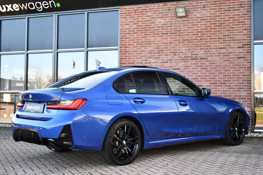 BMW 3-serie 330e xDrive M-Sport Pro Pano M-zetels ACC HUD 19inch El-klep