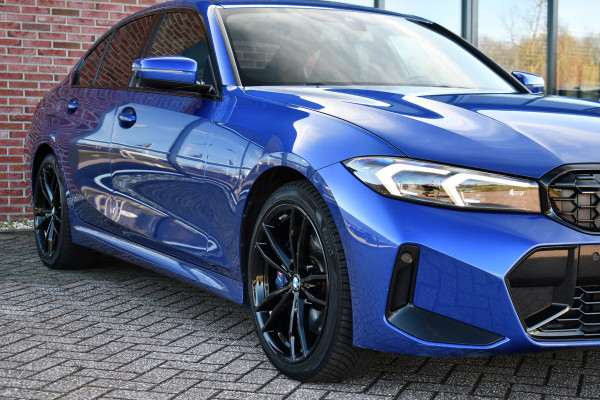 BMW 3-serie 330e xDrive M-Sport Pro Pano M-zetels ACC HUD 19inch El-klep