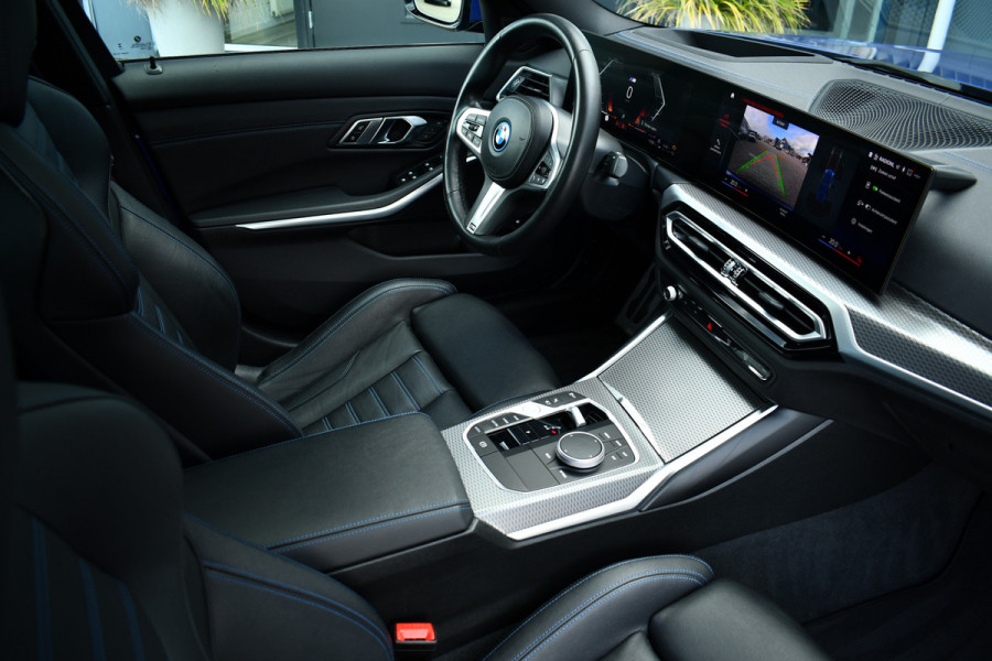 BMW 3-serie 330e xDrive M-Sport Pro Pano M-zetels ACC HUD 19inch El-klep