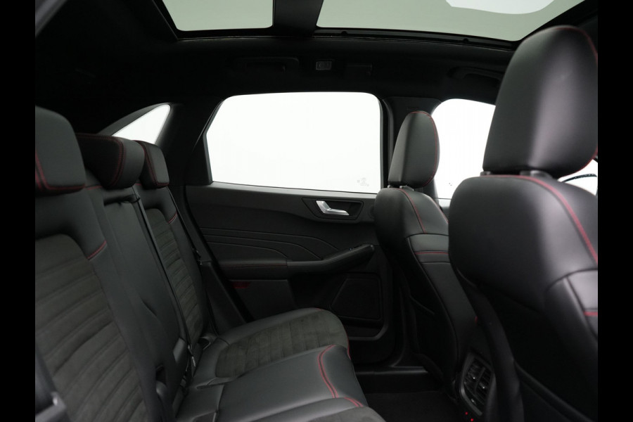 Ford Kuga 2.5 ST-Line X PHEV 225pk Dealer O.H. | Trekhaak Af Fabriek | Panodak | Adaptive Cruise | Head Up | 360 Camera | Bang & Olufsen | Alcantara Sportstoelen & Stuur Verwarmd | Keyless | Blis | Navigatie | DAB | Plug In Hybrid |