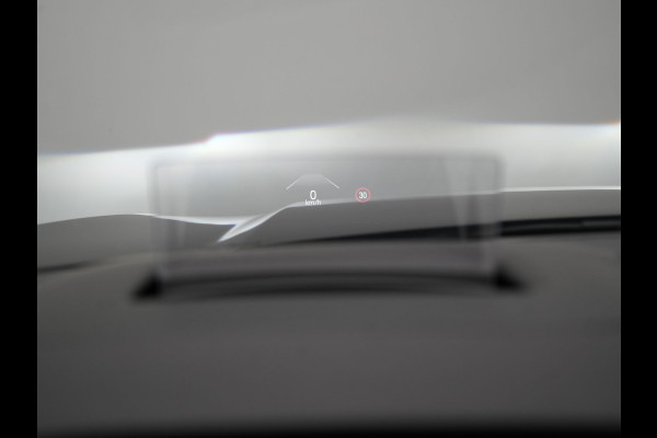 Ford Kuga 2.5 ST-Line X PHEV 225pk Dealer O.H. | Trekhaak Af Fabriek | Panodak | Adaptive Cruise | Head Up | 360 Camera | Bang & Olufsen | Alcantara Sportstoelen & Stuur Verwarmd | Keyless | Blis | Navigatie | DAB | Plug In Hybrid |