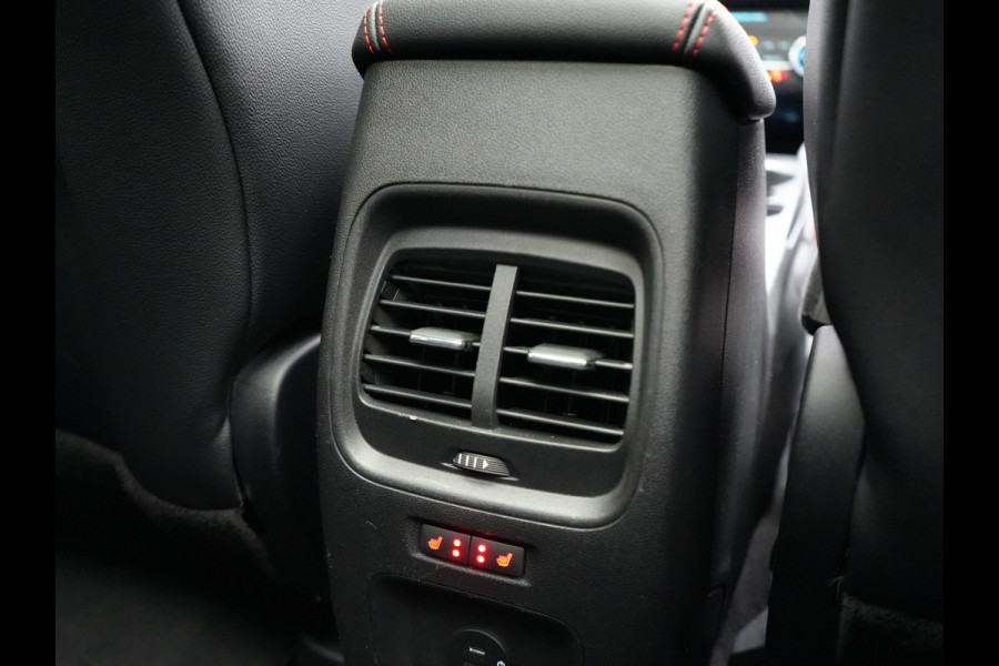 Ford Kuga 2.5 ST-Line X PHEV 225pk Dealer O.H. | Trekhaak Af Fabriek | Panodak | Adaptive Cruise | Head Up | 360 Camera | Bang & Olufsen | Alcantara Sportstoelen & Stuur Verwarmd | Keyless | Blis | Navigatie | DAB | Plug In Hybrid |