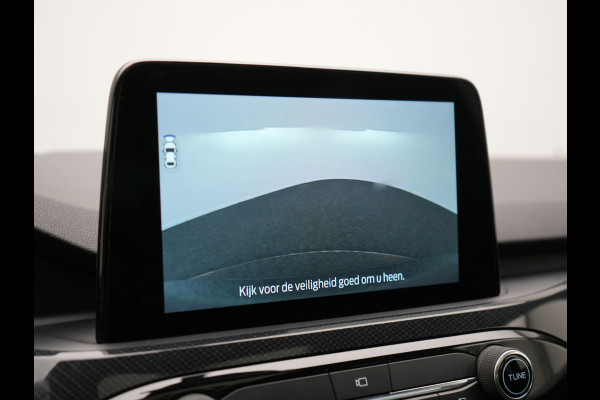 Ford Kuga 2.5 ST-Line X PHEV 225pk Dealer O.H. | Trekhaak Af Fabriek | Panodak | Adaptive Cruise | Head Up | 360 Camera | Bang & Olufsen | Alcantara Sportstoelen & Stuur Verwarmd | Keyless | Blis | Navigatie | DAB | Plug In Hybrid |