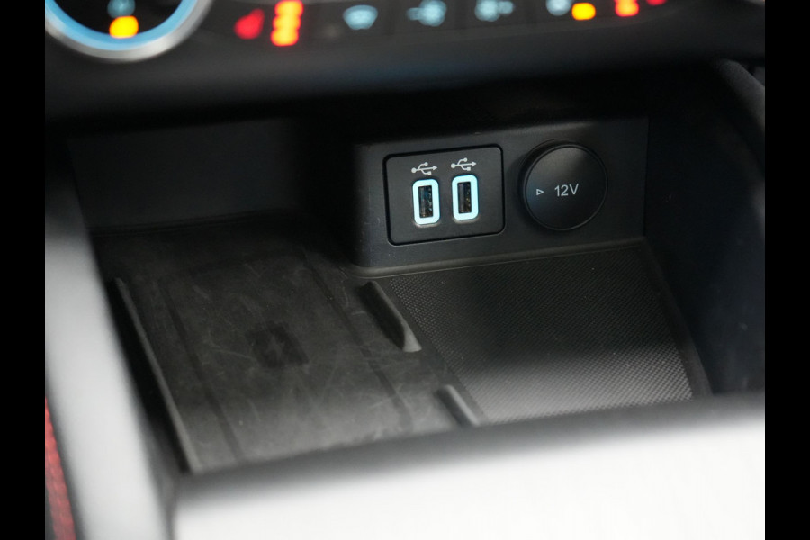 Ford Kuga 2.5 ST-Line X PHEV 225pk Dealer O.H. | Trekhaak Af Fabriek | Panodak | Adaptive Cruise | Head Up | 360 Camera | Bang & Olufsen | Alcantara Sportstoelen & Stuur Verwarmd | Keyless | Blis | Navigatie | DAB | Plug In Hybrid |