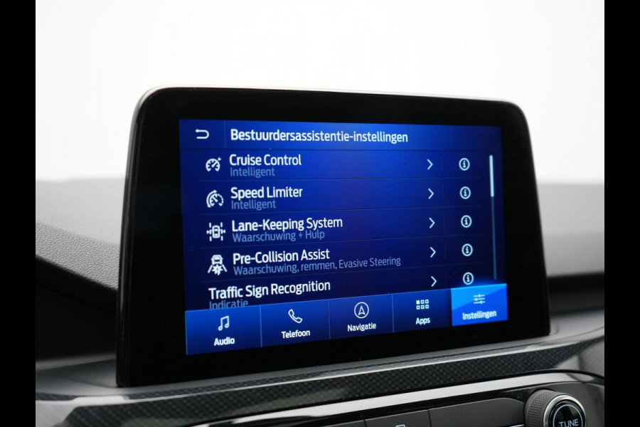 Ford Kuga 2.5 ST-Line X PHEV 225pk Dealer O.H. | Trekhaak Af Fabriek | Panodak | Adaptive Cruise | Head Up | 360 Camera | Bang & Olufsen | Alcantara Sportstoelen & Stuur Verwarmd | Keyless | Blis | Navigatie | DAB | Plug In Hybrid |