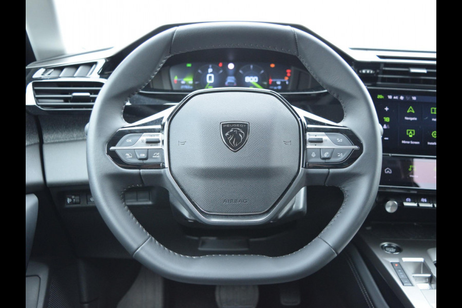 Peugeot 408 1.2 PureTech Allure Pack 130 EAT8 NAVIGATIE & CARPLAY | CAMERA MET SENSOREN | E.C.C. |