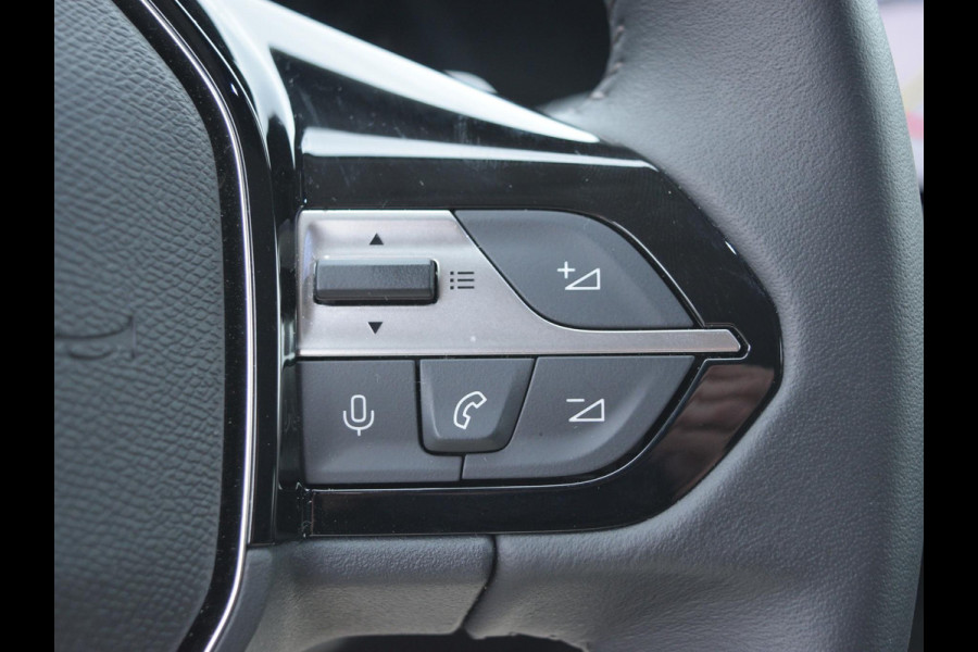 Peugeot 408 1.2 PureTech Allure Pack 130 EAT8 NAVIGATIE & CARPLAY | CAMERA MET SENSOREN | E.C.C. |