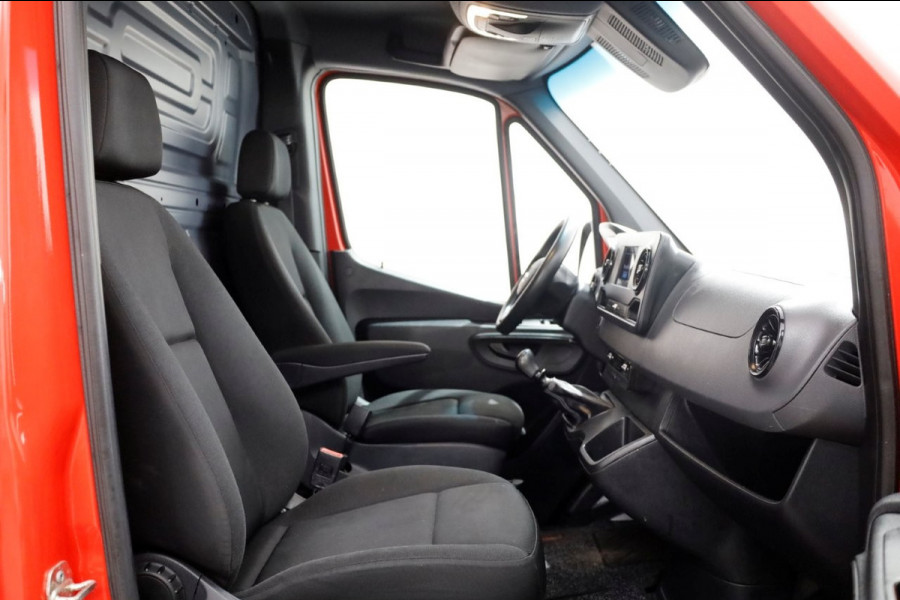 Mercedes-Benz Sprinter 314 CDI 143pk E6 RWD L2H1 Navi/Camera/Inrichting/Trekhaak 3500kg 11-2019