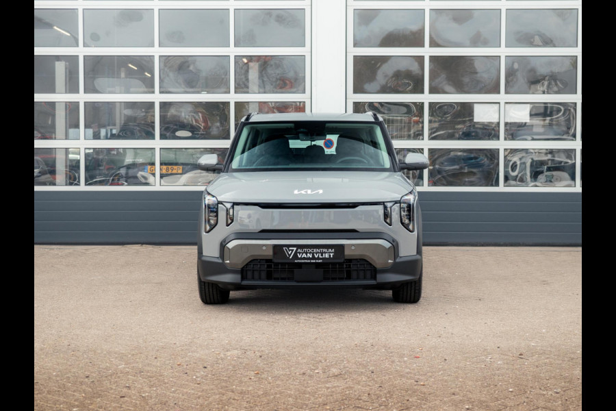 Kia EV2 Air 42.2 kWh 5p. | Actieprijs * | Clima | Adapt. cruise | Navi | Dakrails | 16" | Stoel&Stuur Verwarming | Apple Carplay