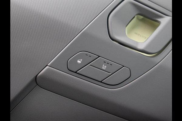 Kia EV2 Air 42.2 kWh 5p. | Actieprijs * | Clima | Adapt. cruise | Navi | Dakrails | 16" | Stoel&Stuur Verwarming | Apple Carplay