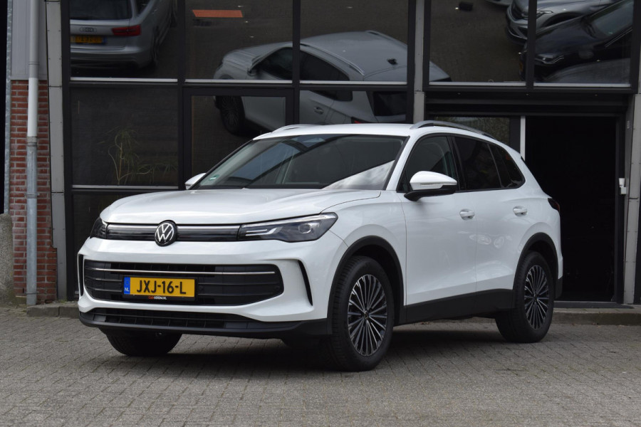 Volkswagen Tiguan 1.5 eTSI Life Edition Lane ACC Camera StuurVw