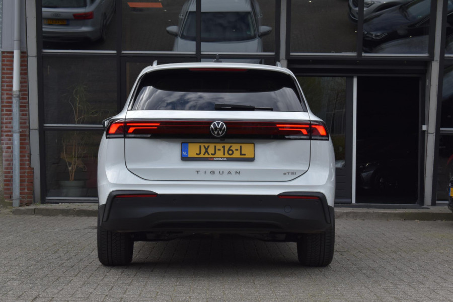 Volkswagen Tiguan 1.5 eTSI Life Edition Lane ACC Camera StuurVw