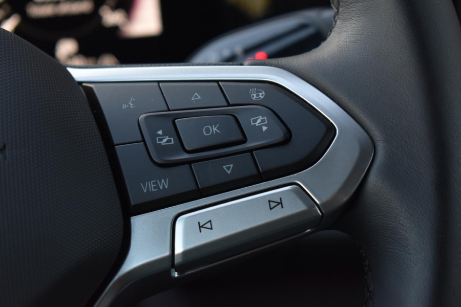 Volkswagen Tiguan 1.5 eTSI Life Edition Lane ACC Camera StuurVw