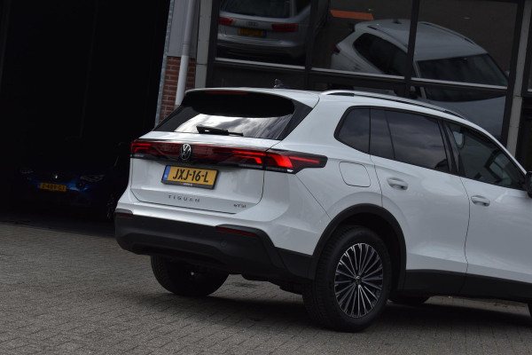 Volkswagen Tiguan 1.5 eTSI Life Edition Lane ACC Camera StuurVw