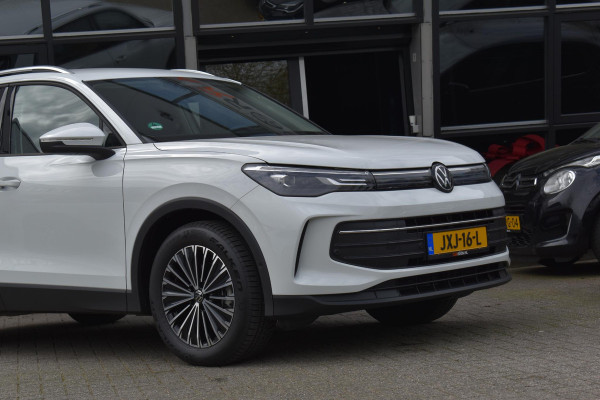Volkswagen Tiguan 1.5 eTSI Life Edition Lane ACC Camera StuurVw