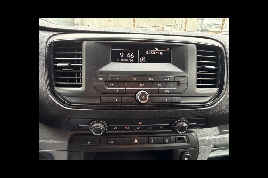 Toyota ProAce Worker 1.5 D-4D Cool Comfort AIRCO I PDC I 3-ZITS I LEDER INTERIEUR I ELEKTRISCHE RAMEN EN SPIEGELS