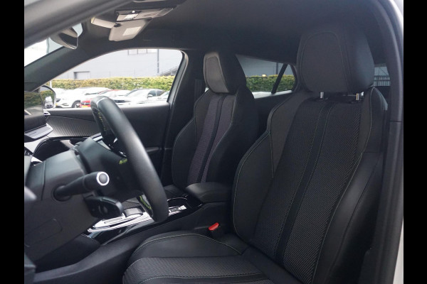 Peugeot e-2008 EV GT 54 kWh