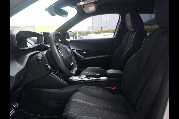 Peugeot e-2008 EV GT 54 kWh
