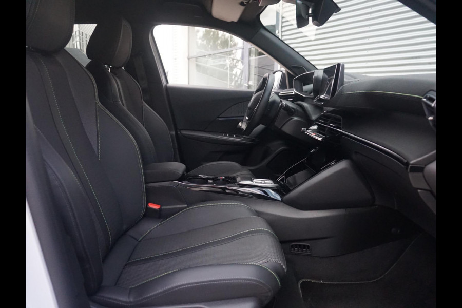 Peugeot e-2008 EV GT 54 kWh