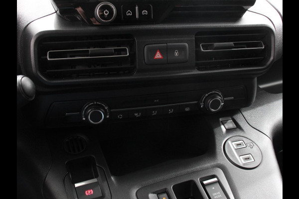 Opel Combo 1.5 BlueHDi 130pk L2 Automaat Apple Carplay / Android Auto Navigatie Trekhaak Airco Camera Cruise Control Parkeersensoren V+A DAB