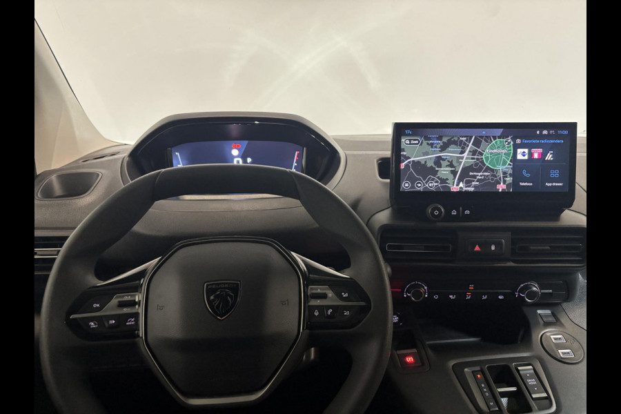 Peugeot Partner 1.5 HDI 130PK L1 130PK NIEUW MODEL Airco Cruise Control  LM velgen Navi Trekhaak PDC V&A Camera