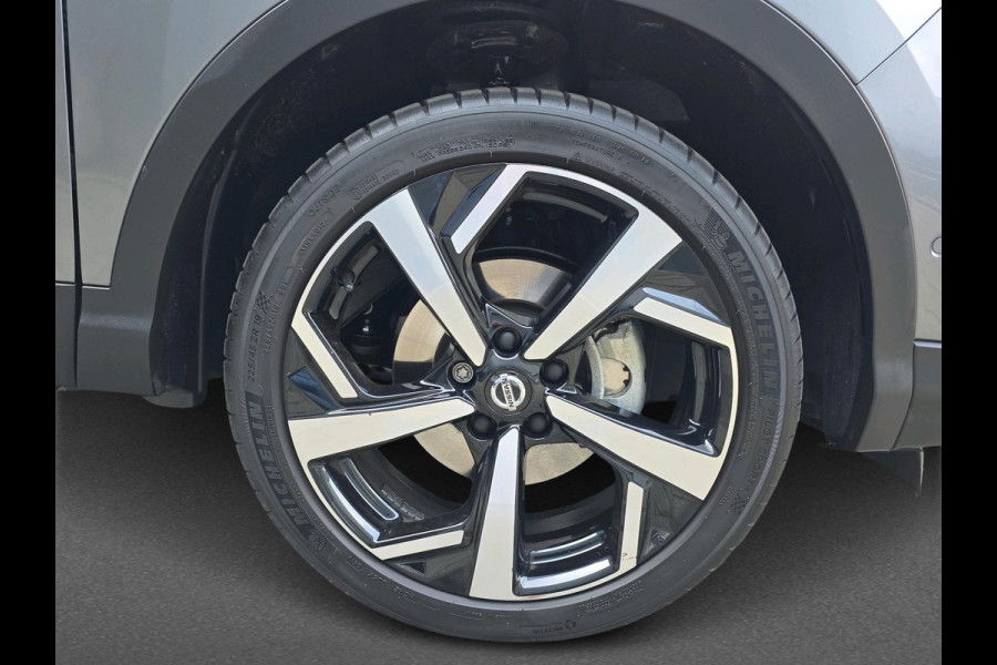 Nissan QASHQAI 1.3 DIG-T Tekna | Halfleder | 360 Camera | Stoelverwarming | Adaptive Cruisecontrol | Navigatie | Glasdak |