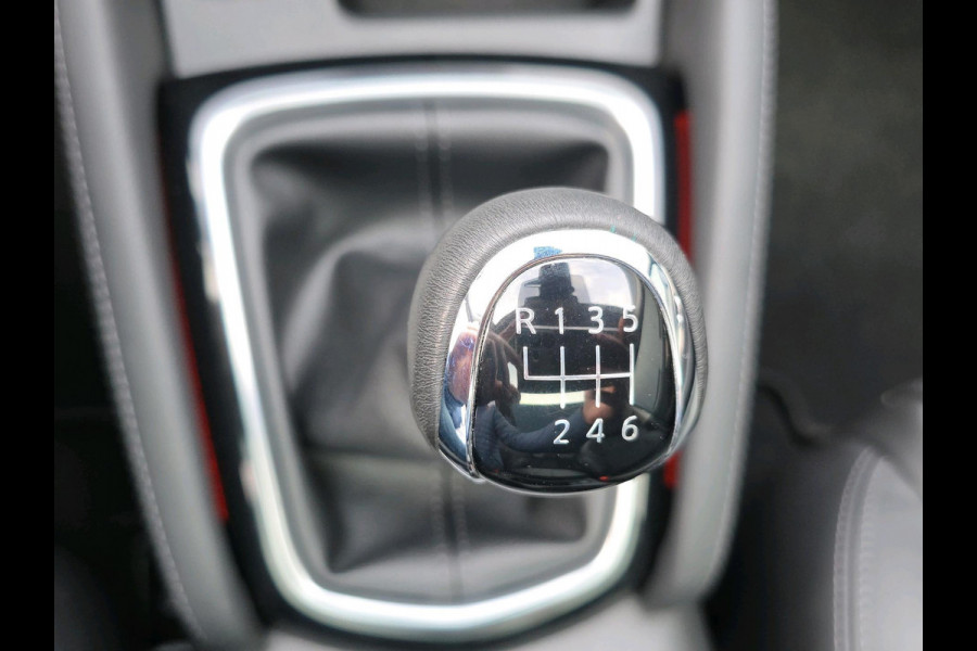 Nissan QASHQAI 1.3 DIG-T Tekna | Halfleder | 360 Camera | Stoelverwarming | Adaptive Cruisecontrol | Navigatie | Glasdak |