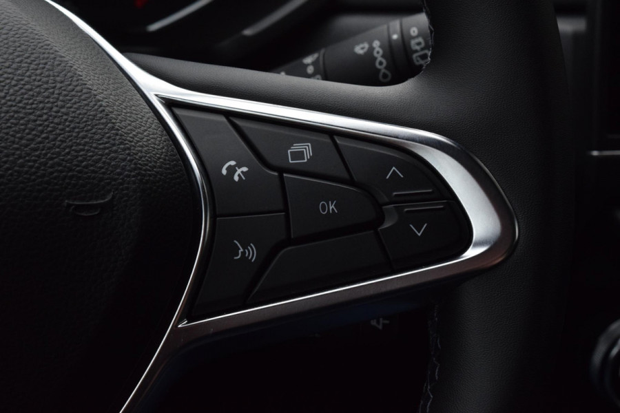 Renault Captur 1.6 E-Tech Hybrid 145 Zen