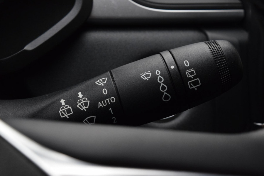 Renault Captur 1.6 E-Tech Hybrid 145 Zen