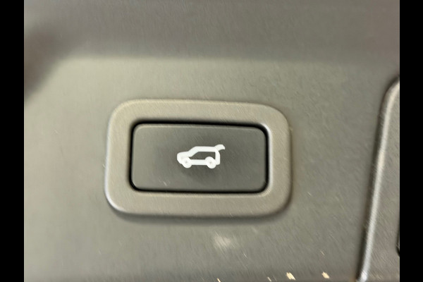 Land Rover Range Rover Velar 3.0 V6 AWD R-Dynamic SE AUT. PANORAMADAK NAVIGATIE PDC LEDER MEMORY KEYLESS-GO CAMERA