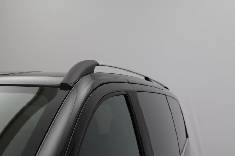 Mercedes-Benz V-Klasse 300d 237 PK 4-MATIC Extra Lang DC Avantgarde Edition AMG-Pakket, Trekhaak, Burmester, 360 Camera, Adap. Cruise