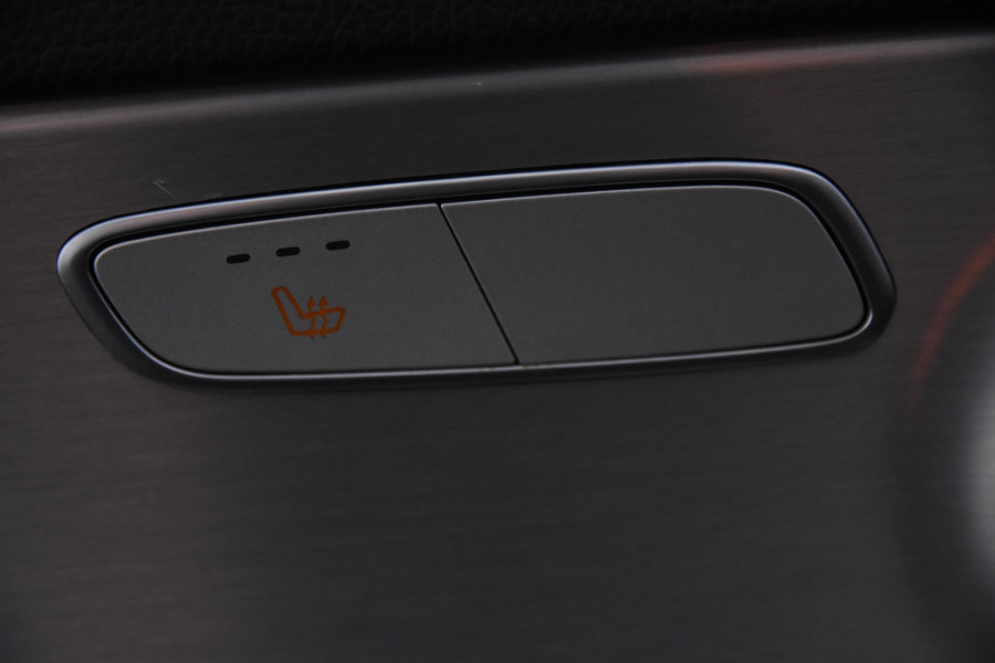 Mercedes-Benz C-Klasse Estate 180 d Business Solution AMG Plus Upgrade Edition *Leer*PDC*Trekhaak*Navigatie*