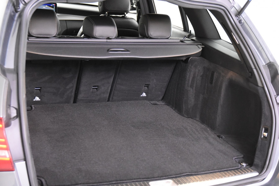Mercedes-Benz C-Klasse Estate 180 d Business Solution AMG Plus Upgrade Edition *Leer*PDC*Trekhaak*Navigatie*