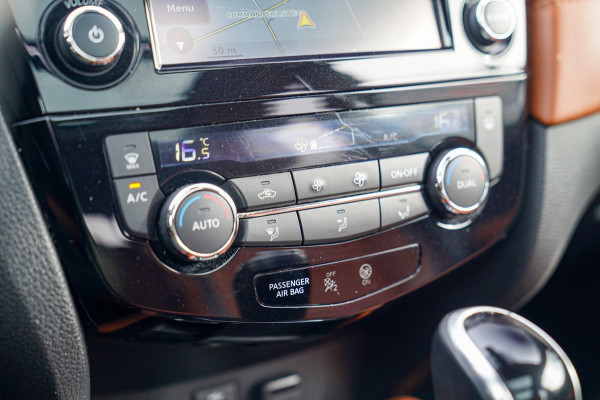 Nissan X-Trail 1.3 DIG-T Tekna 7p. | Stuurwielverwarming | Achterbank verwarming | 360 Camera | Bluetooth