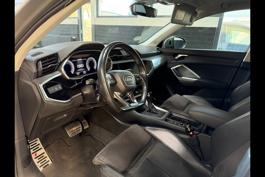 Audi Q3 35 TFSI Pro Line | S-Line | Pano | Alcantara | Virtual | Camera | Top Uitvoering