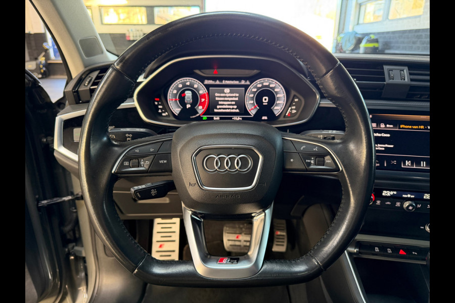 Audi Q3 35 TFSI Pro Line | S-Line | Pano | Alcantara | Virtual | Camera | Top Uitvoering