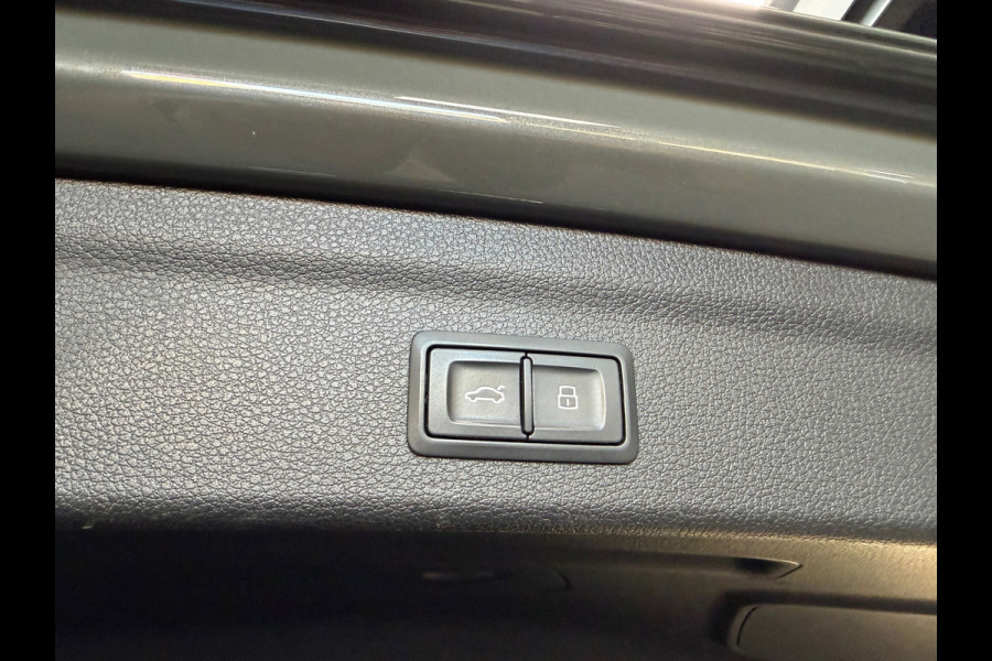 Audi Q3 35 TFSI Pro Line | S-Line | Pano | Alcantara | Virtual | Camera | Top Uitvoering