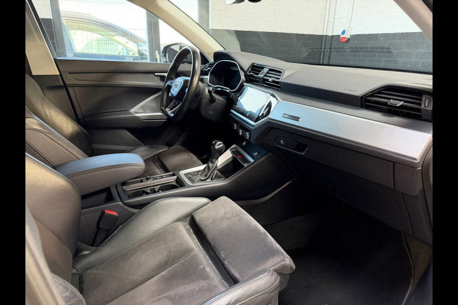 Audi Q3 35 TFSI Pro Line | S-Line | Pano | Alcantara | Virtual | Camera | Top Uitvoering