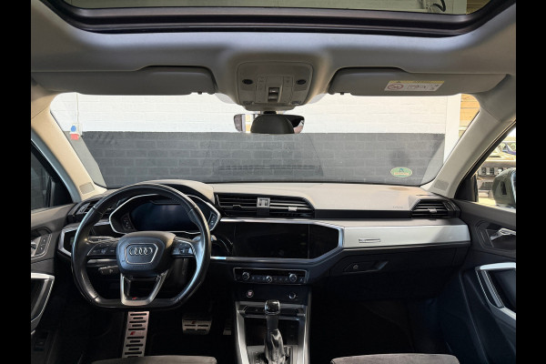 Audi Q3 35 TFSI Pro Line | S-Line | Pano | Alcantara | Virtual | Camera | Top Uitvoering