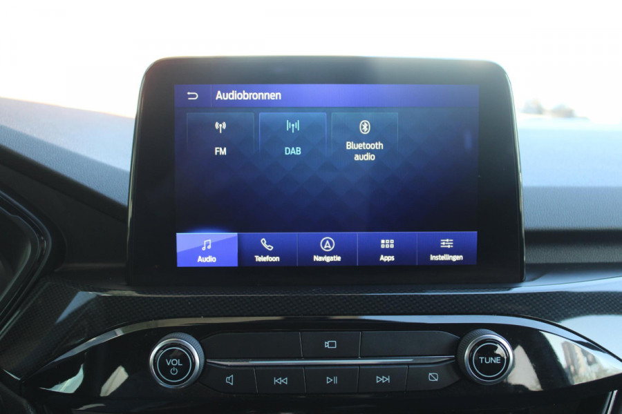 Ford Kuga 2.5 PHEV ST-Line X | Winterpack | Adaptieve Cruise Control | 19 Inch Lichtmetalen Velgen | B & O Sound | Electrische Achterklep