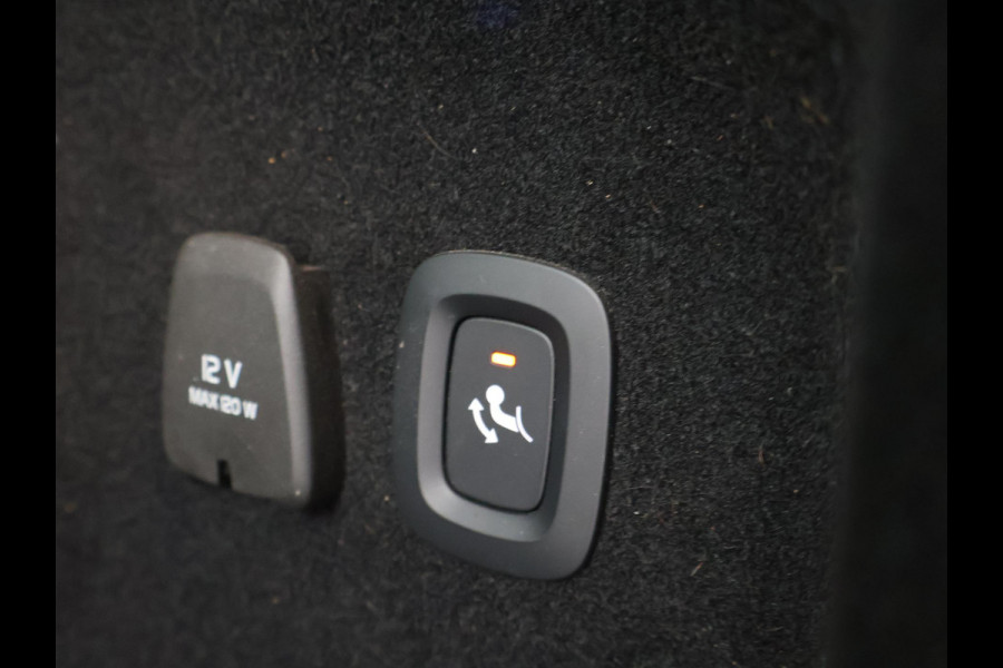 Volvo V60 2.0 T4 190 PK R-DESIGN + PANORAMADAK | WEGKL. TREKHAAK | STUURVERW. | ADAPTIVE CRUISE CONTROL