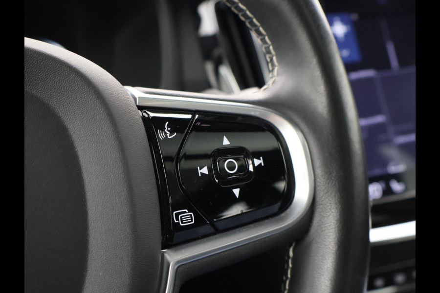 Volvo V60 2.0 T4 190 PK R-DESIGN + PANORAMADAK | WEGKL. TREKHAAK | STUURVERW. | ADAPTIVE CRUISE CONTROL