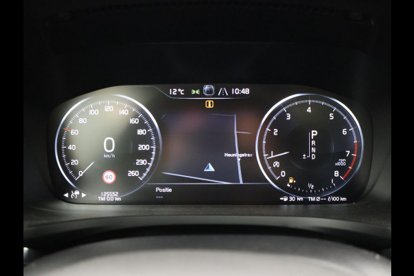 Volvo V60 2.0 T4 190 PK R-DESIGN + PANORAMADAK | WEGKL. TREKHAAK | STUURVERW. | ADAPTIVE CRUISE CONTROL