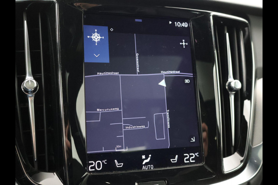 Volvo V60 2.0 T4 190 PK R-DESIGN + PANORAMADAK | WEGKL. TREKHAAK | STUURVERW. | ADAPTIVE CRUISE CONTROL
